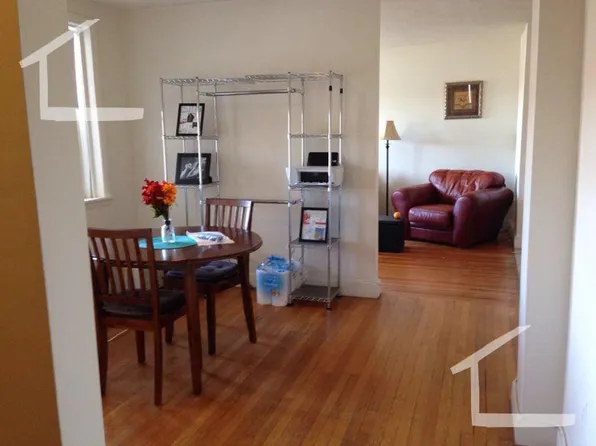 3100 Tappan St #4, Brookline, MA 02445