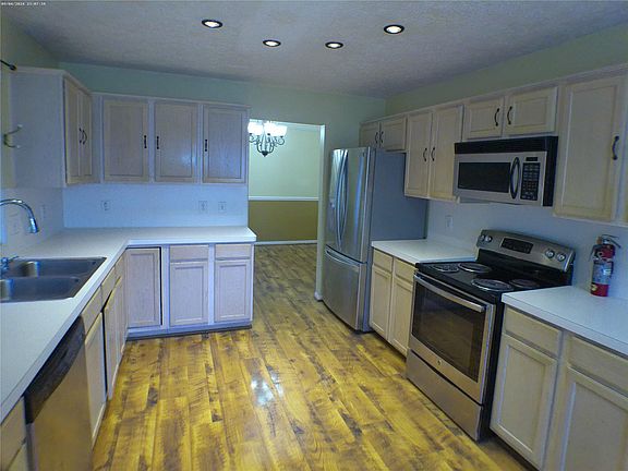 2nd image of 17826 Scenic Oaks Dr