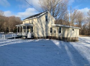 260 Nine Mile Point Rd, Oswego, NY 13126