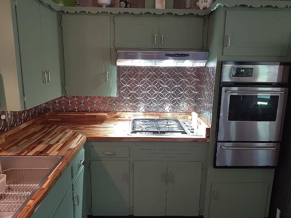 1st image of 212 N 9th St