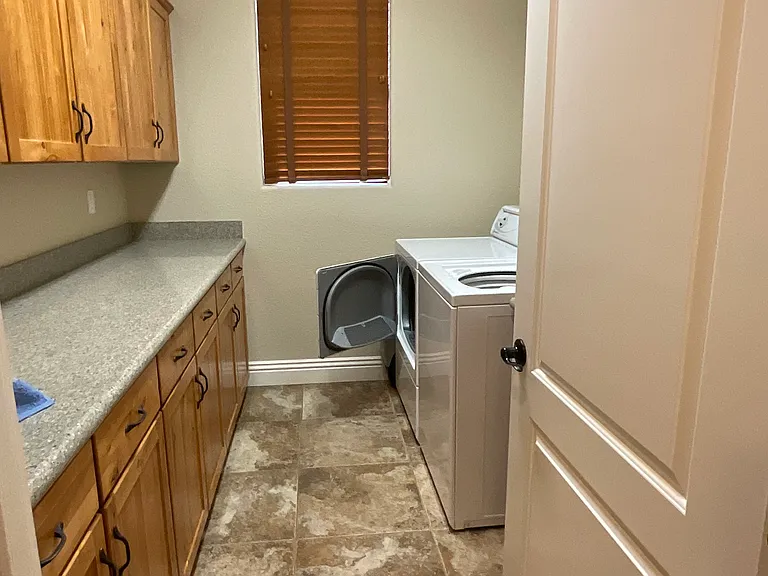 2664 Steamship Dr — Photo 27