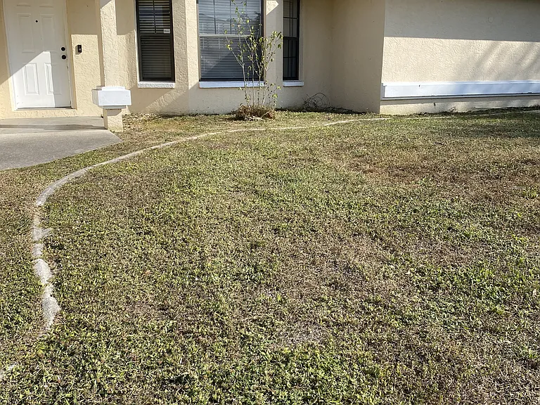 1474 Dewitt St — Photo 2