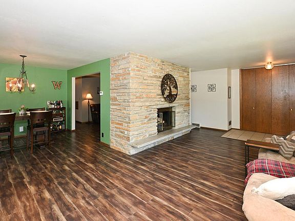 3rd image of 4520 Garden DRIVE