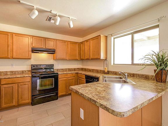 2nd image of 18456 S Bellflower Pl