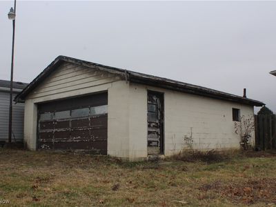 329 Rockdale Rd, Follansbee, WV, 26037