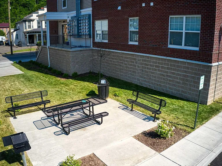 Owens Greene Senior Living — Photo 7
