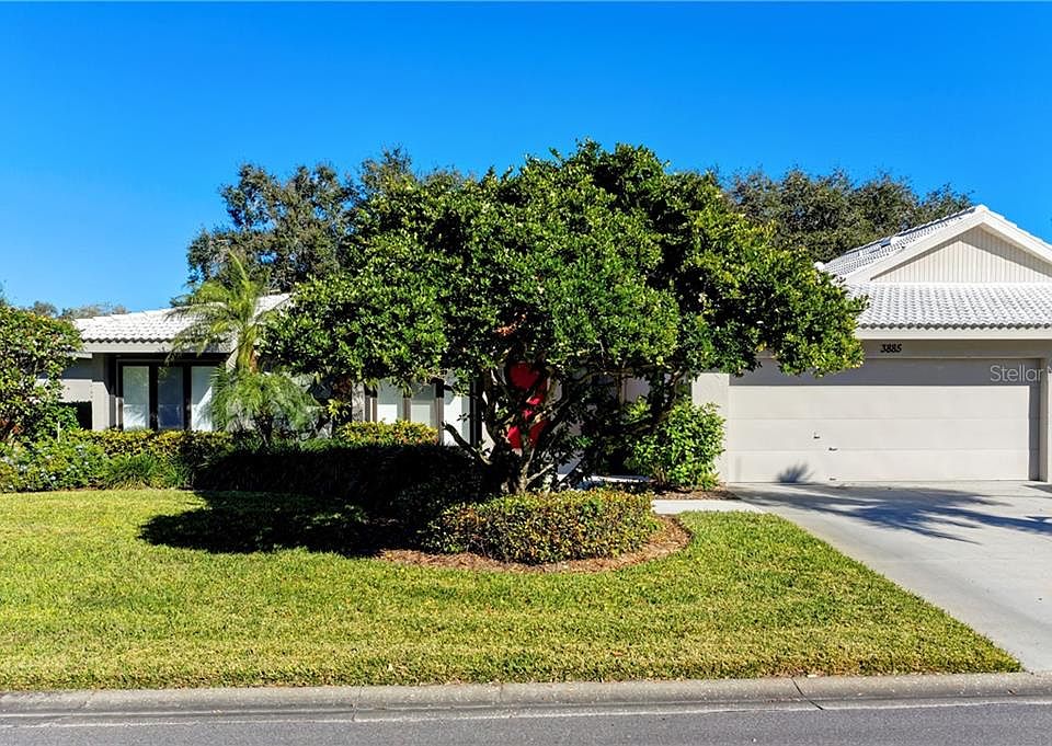 1st image of 3885 Wilshire Cir #23