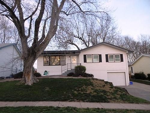 1st image of 7209 S 33rd St