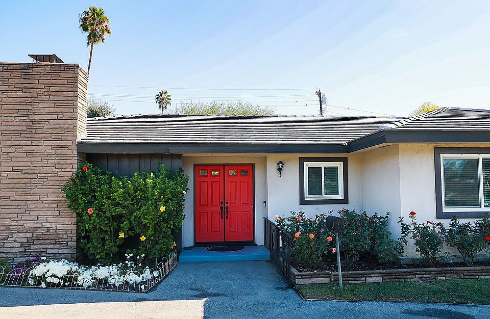 1st image of 1666 N Santa Anita Ave