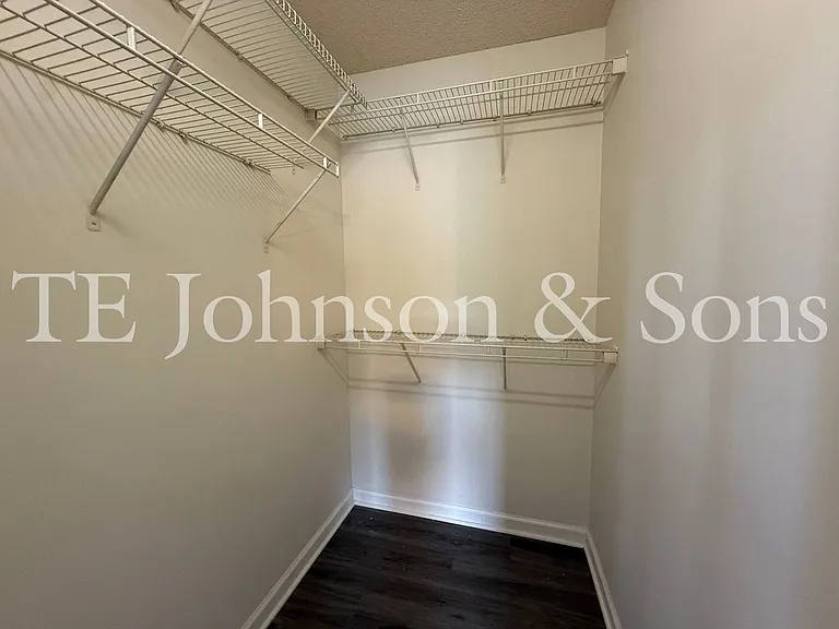 3761-301 Holmes Creek Pl — Photo 22