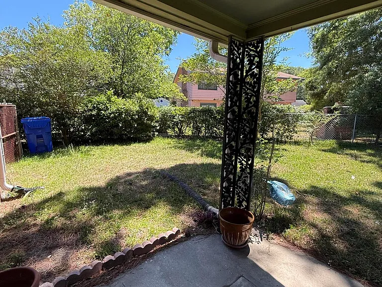 1471 Woodhill Ter — Photo 20