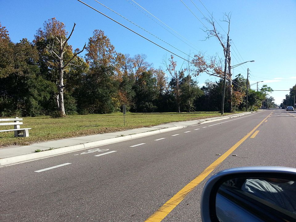 2nd image of 0 Mc Duff Avenue N