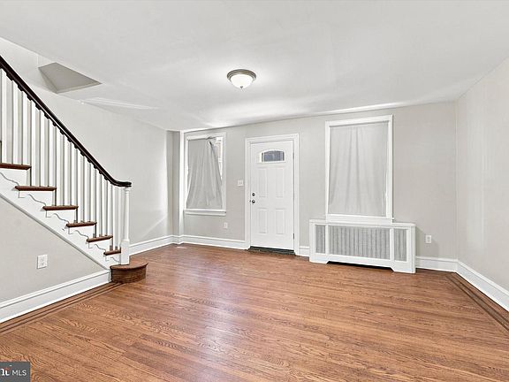 5th image of 5907 Turner St