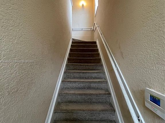 2nd image of 701 Belmont Ln #701