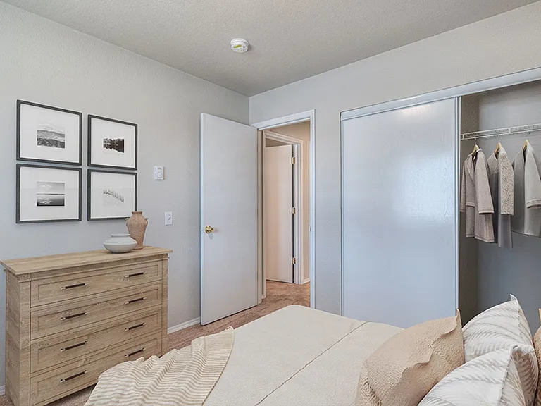 Mountain Glen Apartments — Photo 60