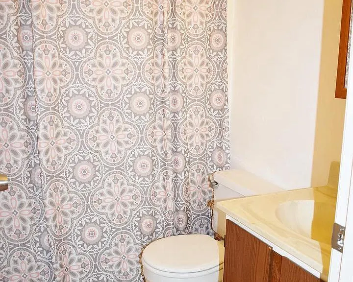 107 Parkside Dr — Photo 10