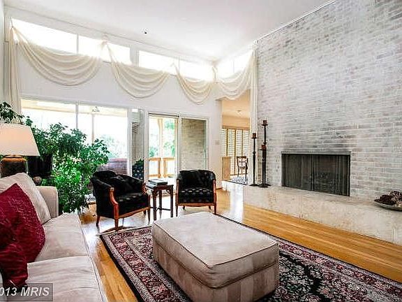 4th image of 8118 Dunsinane Ct