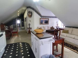 6 Portland Ave, Old Orchard Beach, ME 04064