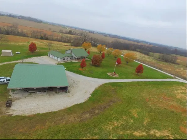 15807 Liv #312, Chillicothe, MO 64601