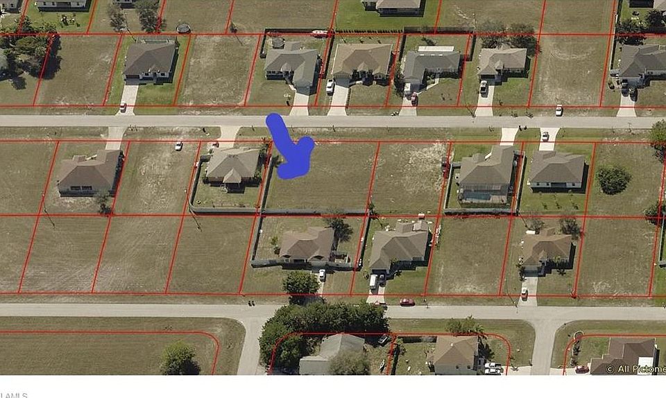 2nd image of 523 NW 21st St
