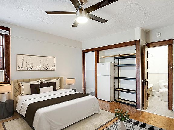 2nd image of 428 S Sherman St APT 1