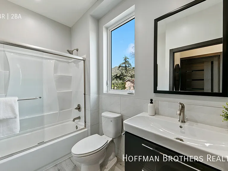 13621 N Fellows Ave #13617 — Photo 14