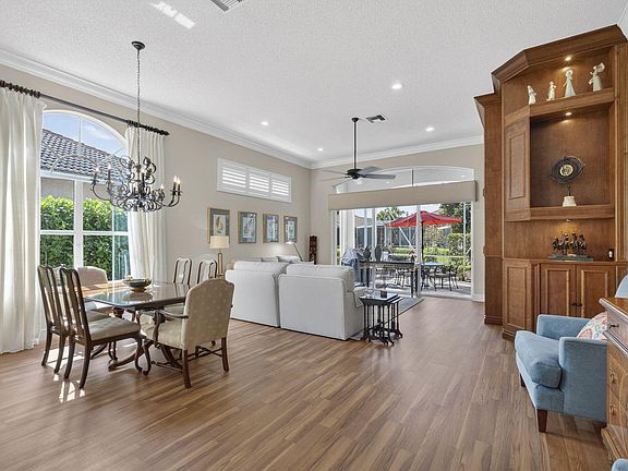 5th image of 6787 Fairway Lakes Drive