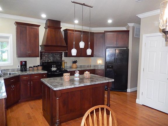3rd image of 6375 W Teoma Ln