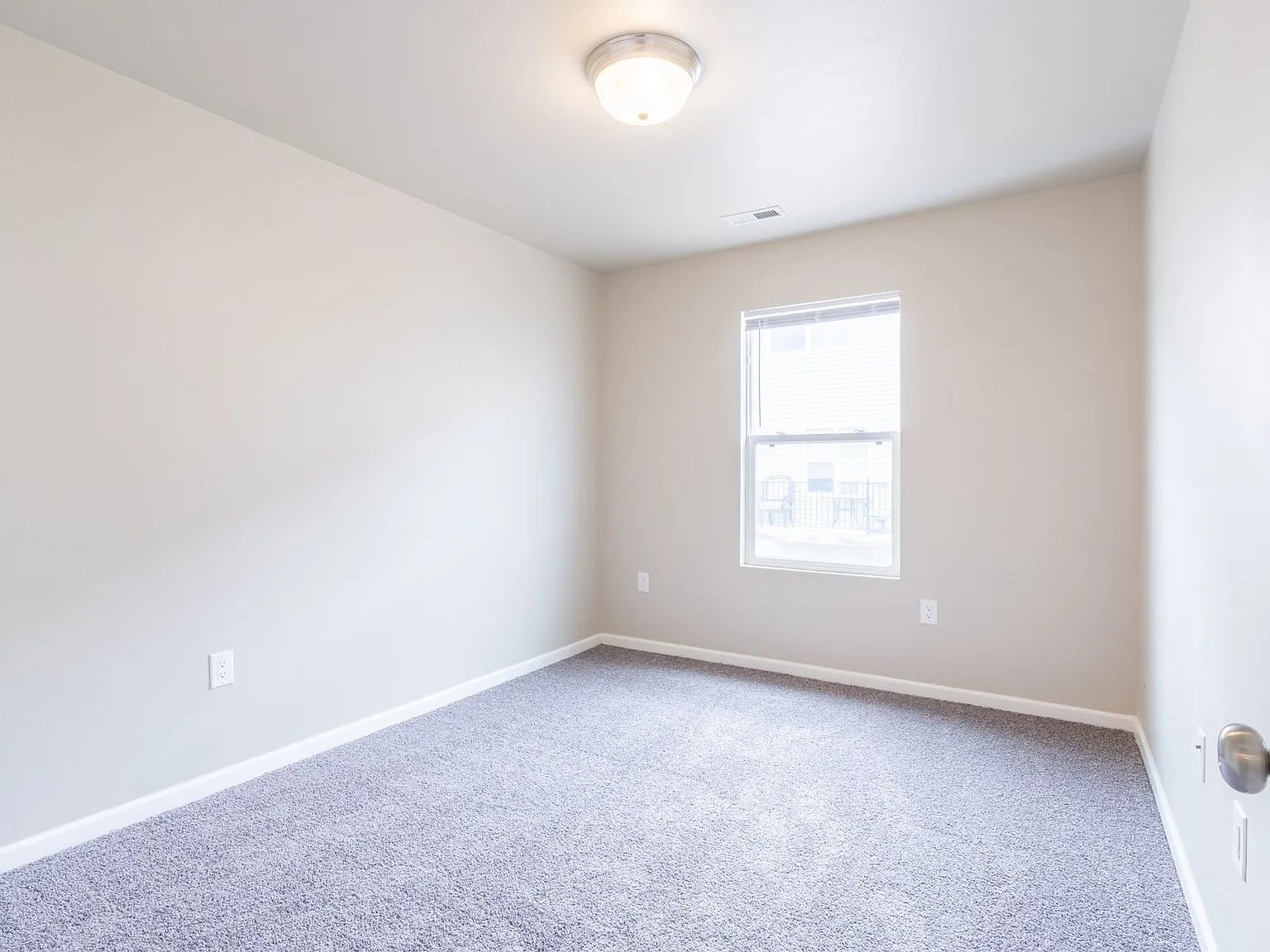 Fantastic Johnston Townhome Rental! — Photo 3