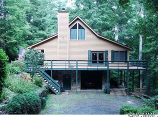 496 W Ridge Dr, Burnsville, NC 28714