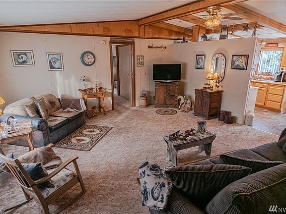 3rd image of 1715 Clark Dr #22