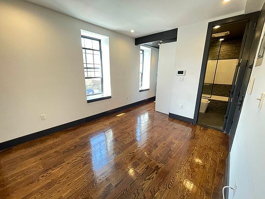 3rd image of 702 Rogers Ave #3C