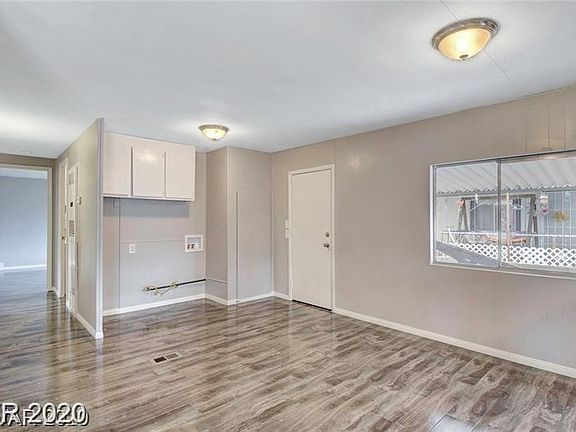 5th image of 3312 Cape Cod Dr