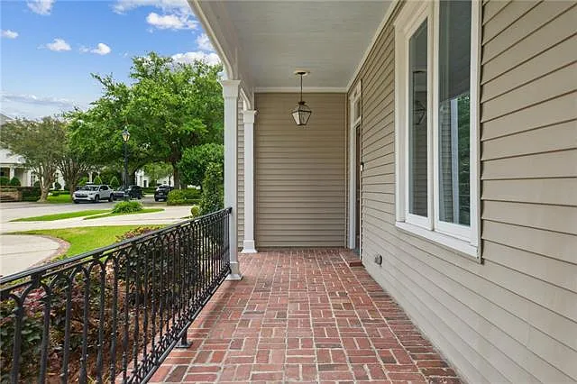 Building Photo - 404 Atherton Dr