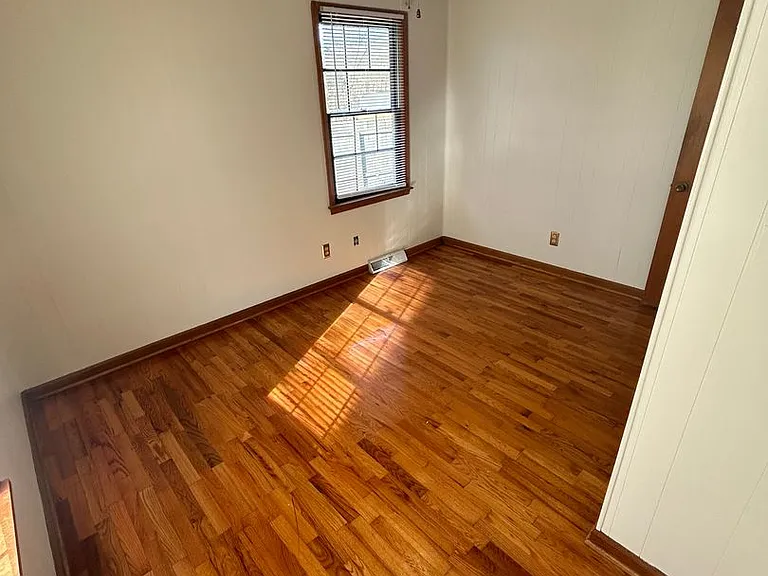 4 Van Tassel Dr SE — Photo 16