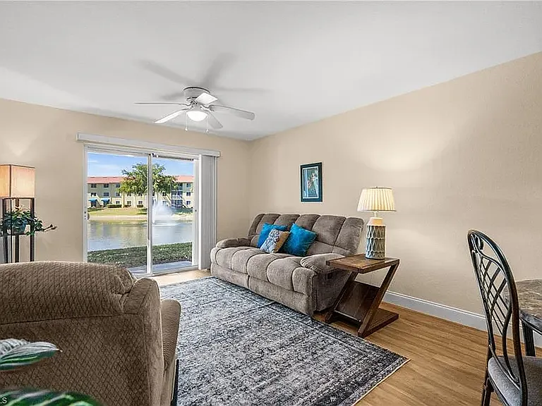 812 Key Royal Cir #8264 — Photo 10