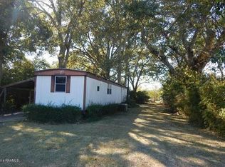 121 S 11th St, Eunice, LA 70535