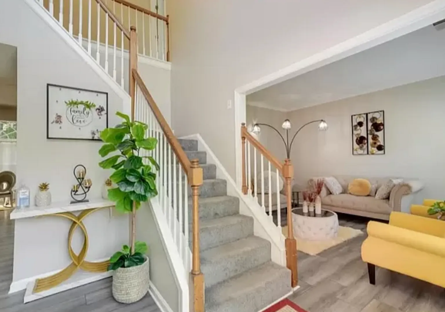 Room in 4 Bedroom Home at Woodstone Dr — Photo 3