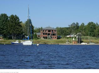 47 Ferry Ln, Saco, ME 04072