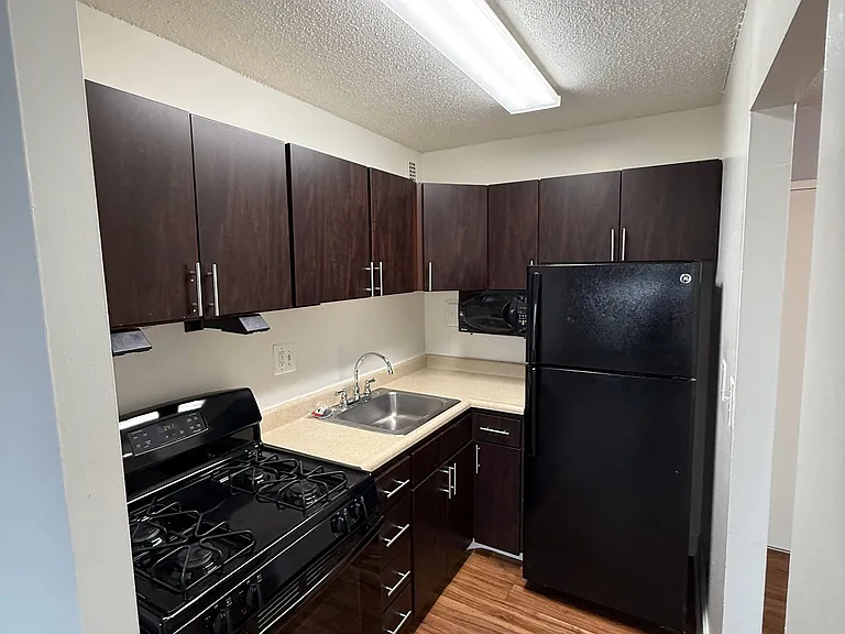 Horizon House — Photo 58