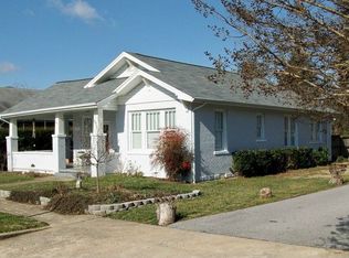817 Fairmount Ave, Bristol, VA 24201