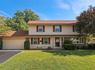 1805 4 1/2 Mile Rd, Racine, WI 53402
