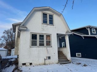 906 S 9th Ave, Maywood, IL 60153