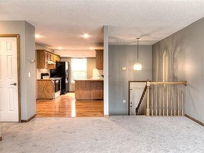 2nd image of 1883 Kingbird Ct