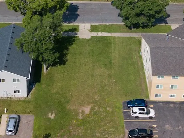 520 8th Ave S, Saint Cloud, MN 56301