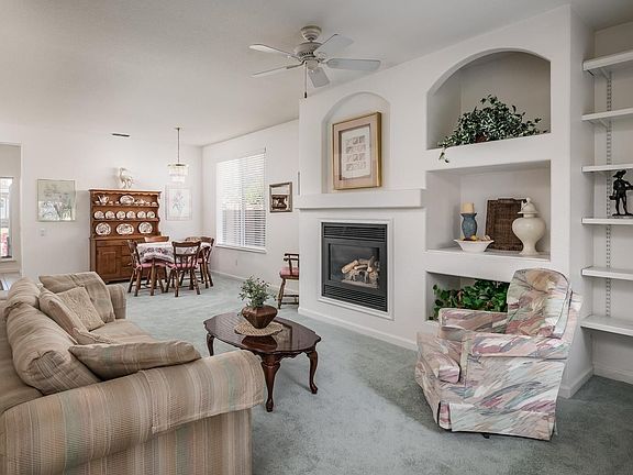 4th image of 3014 Crestwood Way