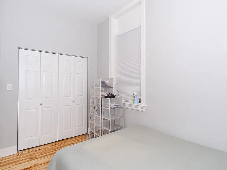 1304 W Ohio St — Photo 3