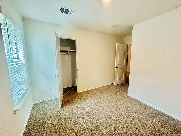 3431 Rendezvous Way — Photo 14