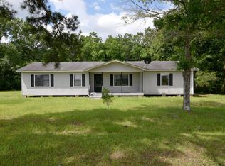 4300 Wildwood Rd, Moss Point, MS 39562