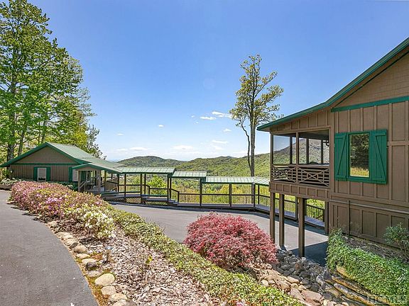 5th image of 715 Panther Ridge Rd